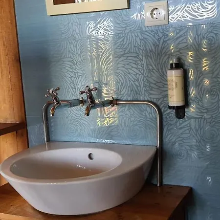 Fernandes Guest House&Bungalows Pensionat